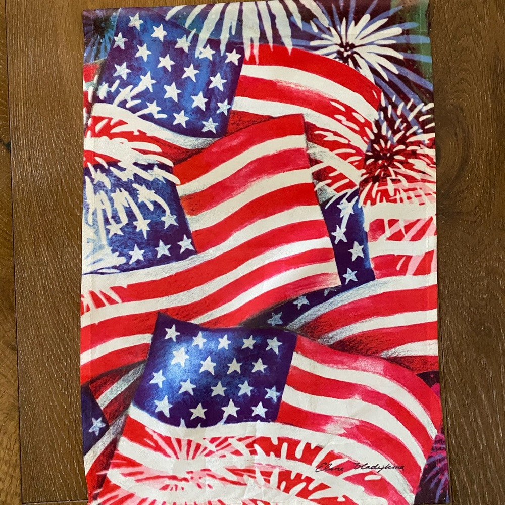 Yard flags - Picture 14 of 15